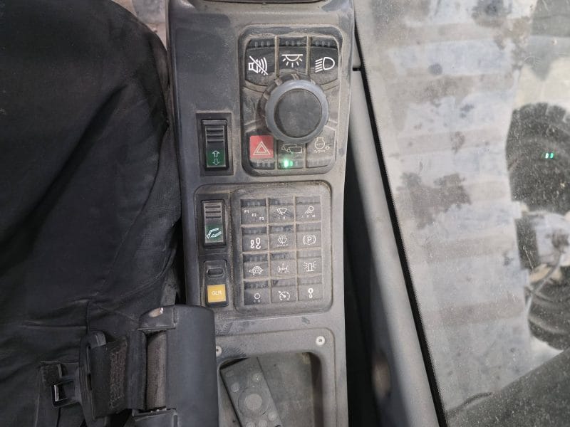 Atlas 250 MH Material Handler