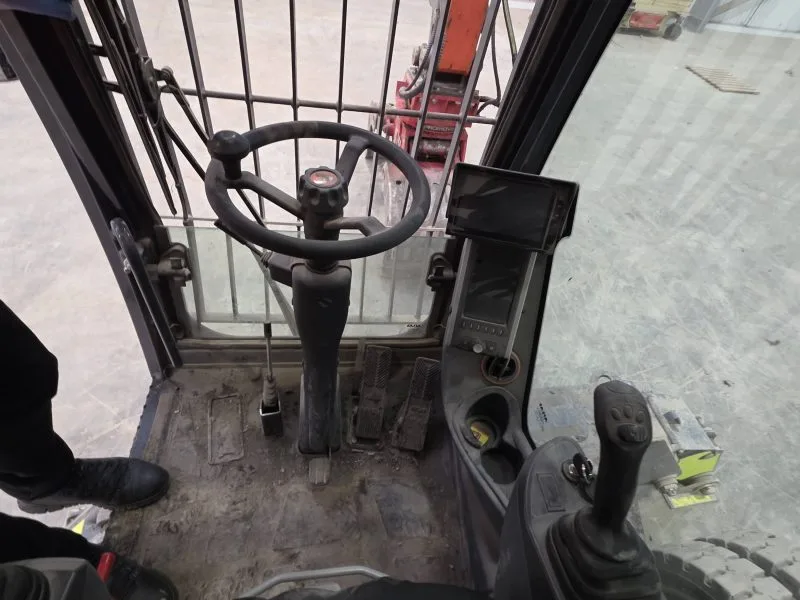 20260305_091639 Atlas 250 MH Material Handler - mobile waste loading crane, orange peel grapple excavator, MRF facility sorting machine