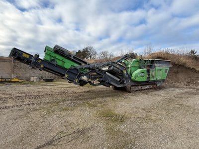 EvoQuip Cobra 290R impact crusher for concrete, asphalt and recycling applications - mobile road recycling plant, heavy aggregate blow bar crusher