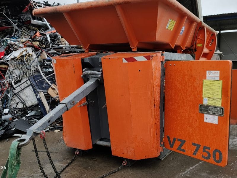 Used Arjes VZ 750 D for sale in the UK. Powerful dual-shaft slow-speed shredder for C&D waste, wood & bulky materials. Full specs available at OVS Recycling Ltd.